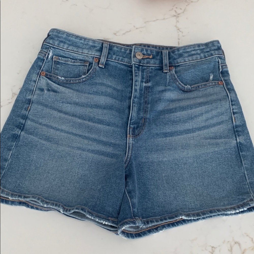American Eagle Outfitters  Jean Shorts size 6